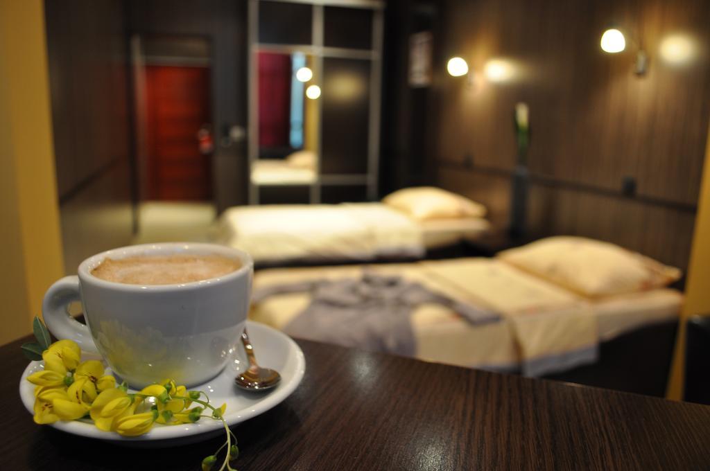 Hotel Fortuna Banja Luka Habitación foto